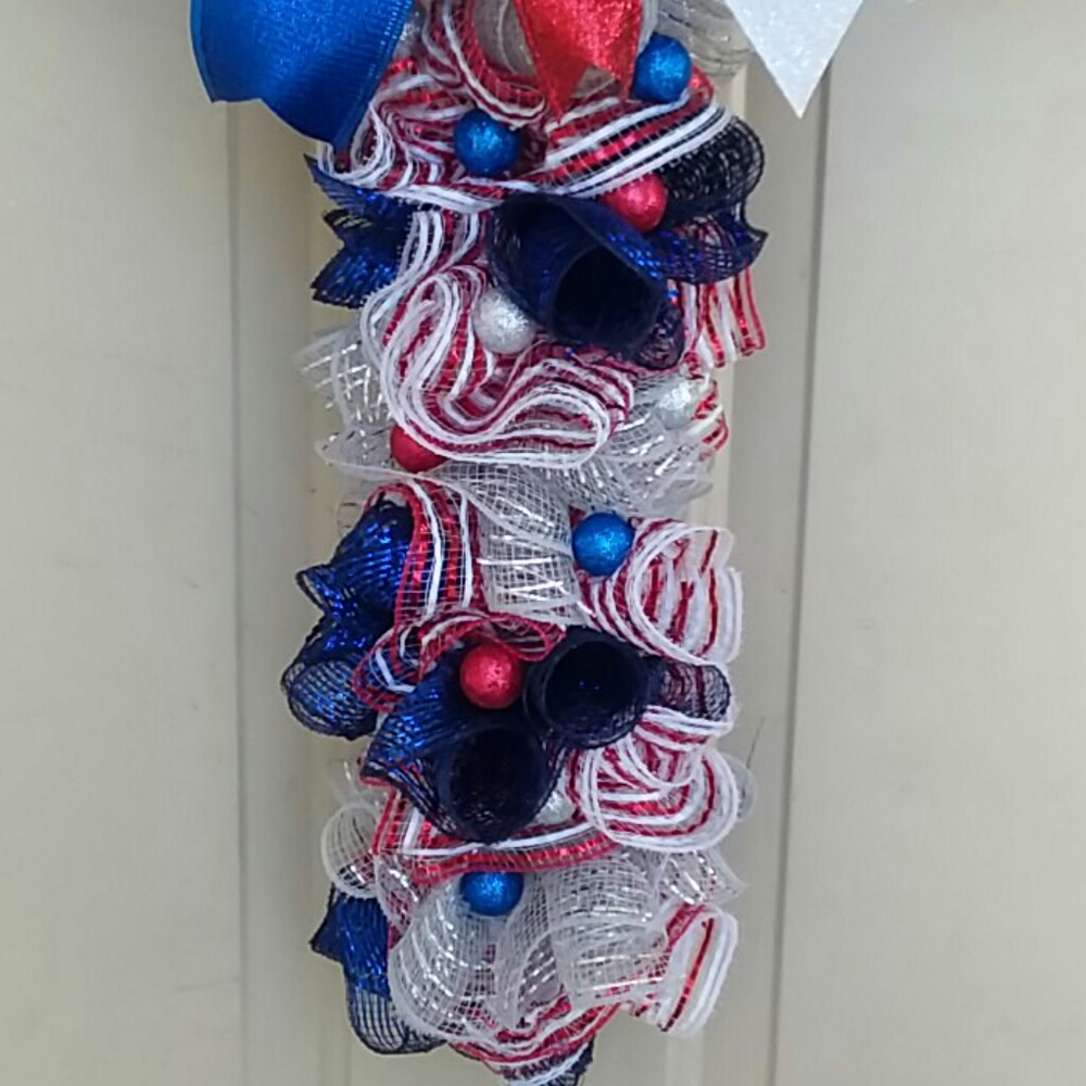 Handcrafted Memorial Day Cross door hanger/ wreath - Picture 4 of 4